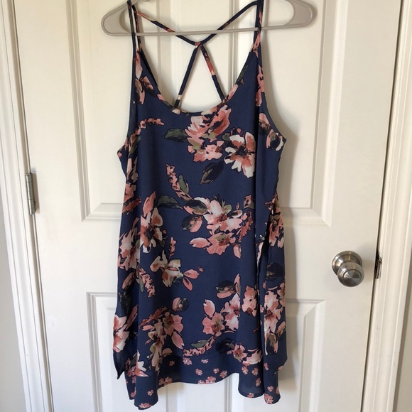 Dresses & Skirts - Blue Floral Dress